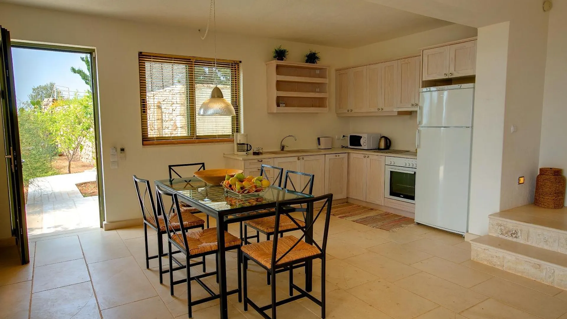 Villa Asterias Ideales Resort Mousata